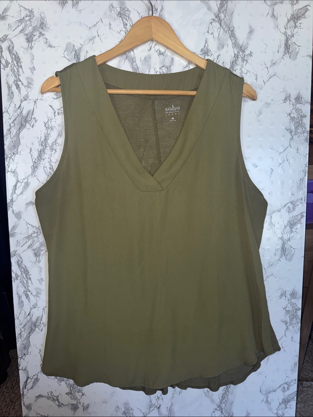 Soho New York & Company Tank Top Olive Green Size XL